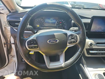 2023 Ford Explorer XLT - miniatura 10