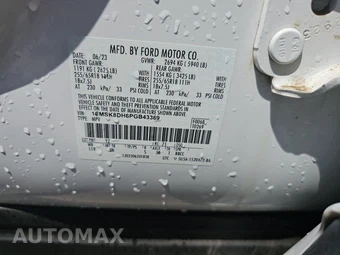 2023 Ford Explorer XLT - miniatura 15