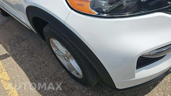 2023 Ford Explorer XLT - miniatura 25
