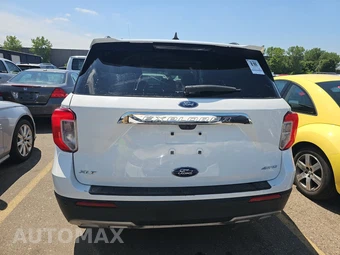 2023 Ford Explorer XLT - miniatura 5