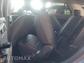 2023 Ford Explorer XLT - miniatura 13