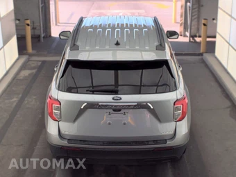 2023 Ford Explorer XLT - miniatura 5