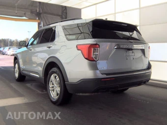 2023 Ford Explorer XLT - miniatura 6