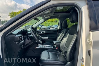 2023 Ford Explorer XLT - miniatura 21