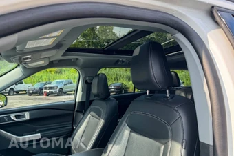 2023 Ford Explorer XLT - miniatura 22