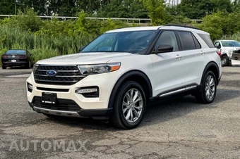 2023 Ford Explorer XLT - miniatura 7