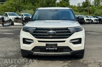 2023 Ford Explorer XLT - miniatura 8