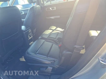 2023 Ford Explorer XLT - miniatura 13