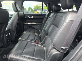 2023 Ford Explorer XLT - miniatura 13