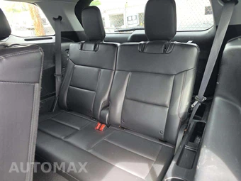 2023 Ford Explorer XLT - miniatura 14