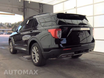 2023 Ford Explorer XLT – miniatura 2