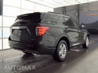 2023 Ford Explorer XLT - miniatura 4