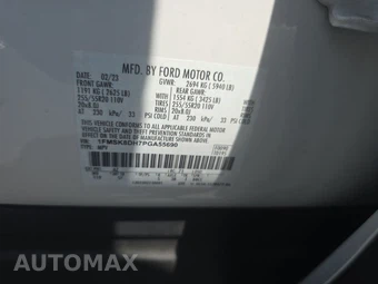2023 Ford Explorer XLT - miniatura 10