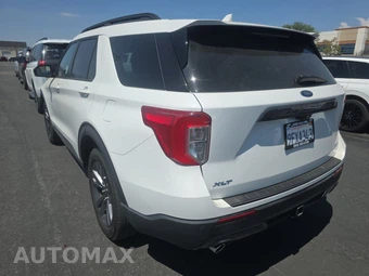 2023 Ford Explorer XLT - miniatura 2