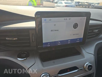 2023 Ford Explorer XLT - miniatura 11