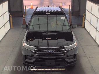 2023 Ford Explorer XLT - miniatura 2