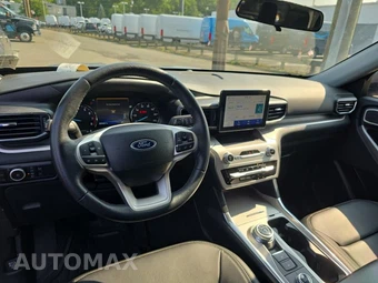 2023 Ford Explorer XLT - miniatura 14
