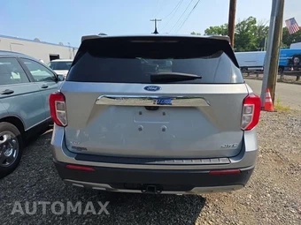 2023 Ford Explorer XLT - miniatura 5