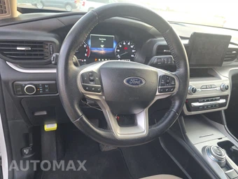 2023 Ford Explorer XLT - miniatura 10