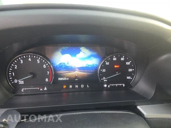 2023 Ford Explorer XLT - miniatura 12