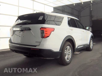 2023 Ford Explorer XLT - miniatura 4