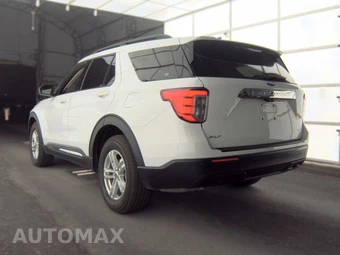 2023 Ford Explorer XLT - miniatura 6