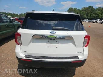 2023 Ford Explorer XLT - miniatura 5