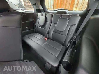 2023 Ford Explorer XLT - miniatura 14