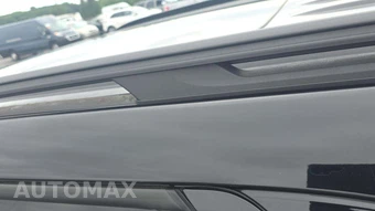 2023 Ford Explorer XLT - miniatura 24