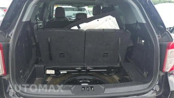 2023 Ford Explorer XLT - miniatura 44