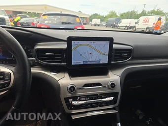2023 Ford Explorer XLT - miniatura 6