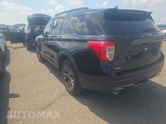 2023 Ford Explorer XLT - miniatura 2