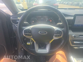 2023 Ford Explorer XLT - miniatura 30