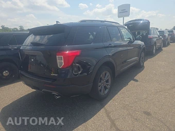 2023 Ford Explorer XLT - miniatura 4