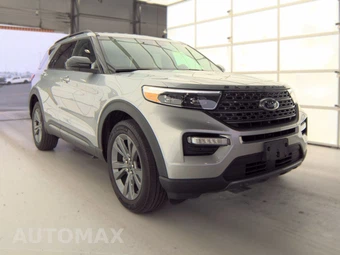 2023 Ford Explorer XLT - miniatura 3