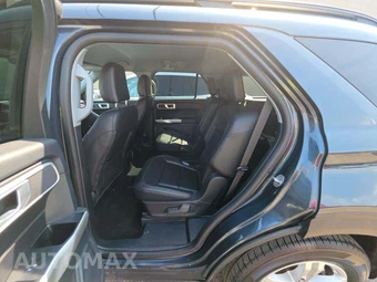 2023 Ford Explorer XLT - miniatura 13