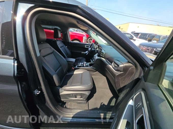 2023 Ford Explorer XLT - miniatura 19