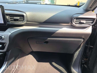 2023 Ford Explorer XLT - miniatura 20
