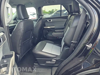 2023 Ford Explorer XLT - miniatura 13