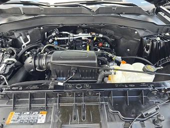 2023 Ford Explorer XLT - miniatura 16