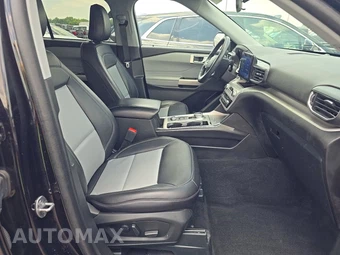 2023 Ford Explorer XLT - miniatura 8