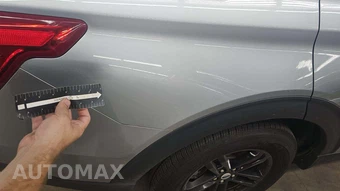 2023 Ford Explorer XLT - miniatura 14