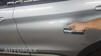 2023 Ford Explorer XLT - miniatura 42