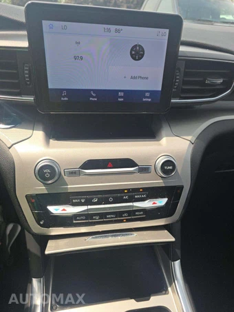 2023 Ford Explorer XLT - miniatura 7