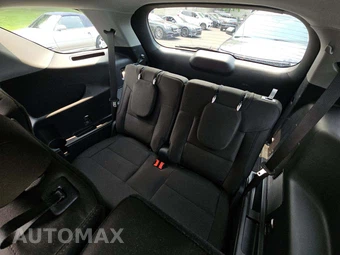 2023 Ford Explorer XLT - miniatura 14