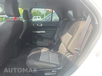 2023 Ford Explorer XLT - miniatura 16