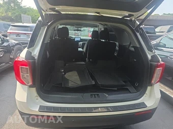 2023 Ford Explorer XLT - miniatura 20