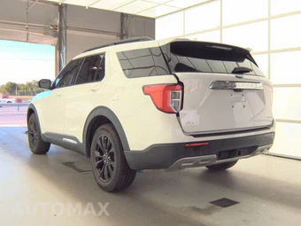 2023 Ford Explorer XLT - miniatura 2