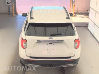 2023 Ford Explorer XLT - miniatura 25