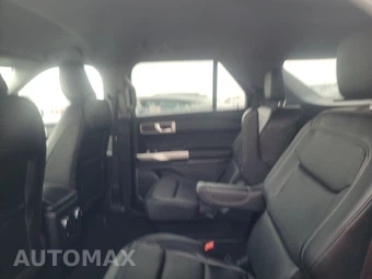 2023 Ford Explorer XLT - miniatura 9